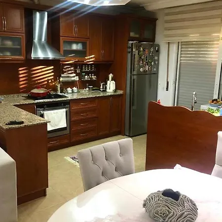 Muestakil فندق